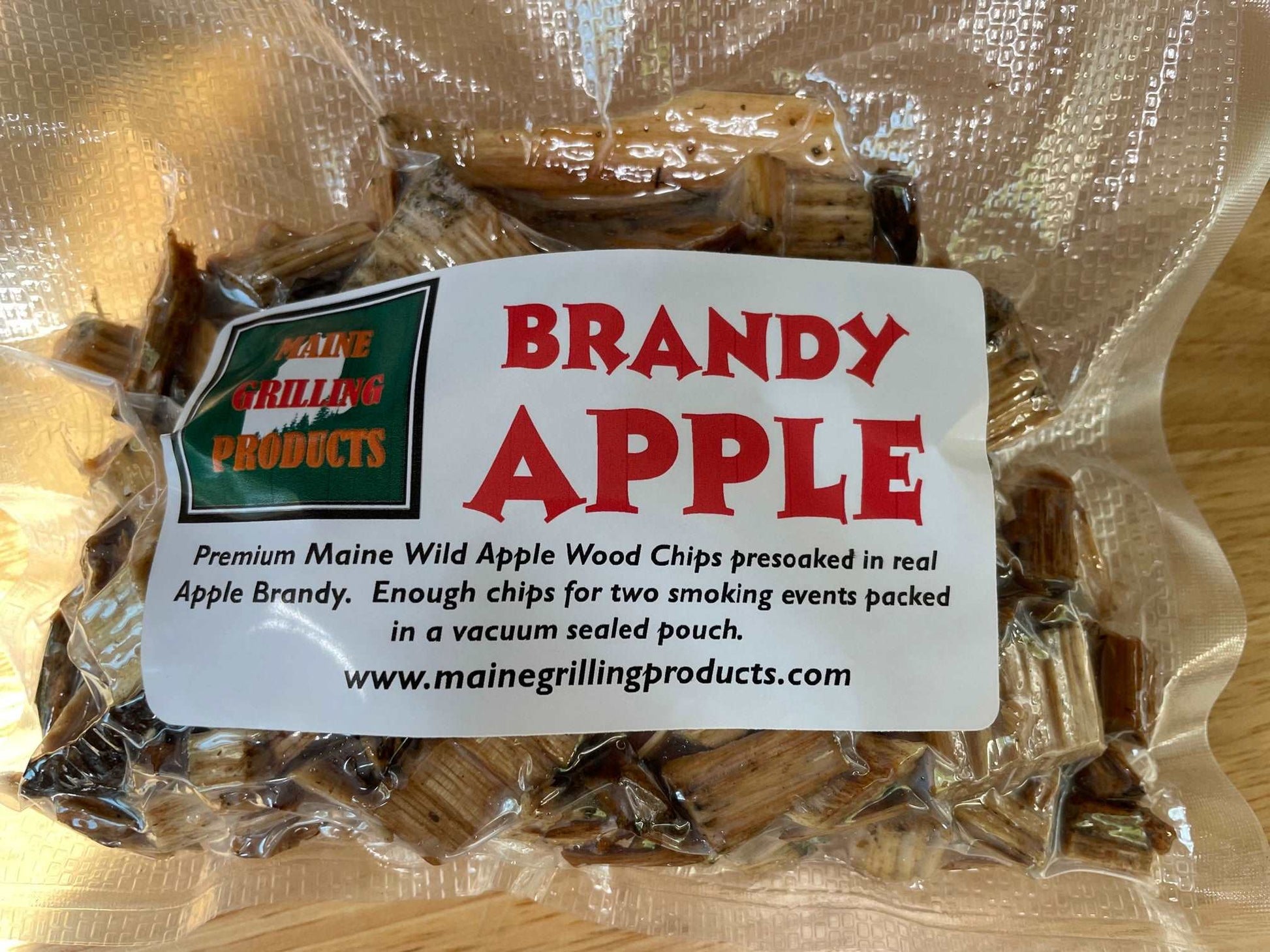 FOUR (6 OZ Pouches) PRE-SOAKED MAINE BRANDY APPLE WOOD CHIPS